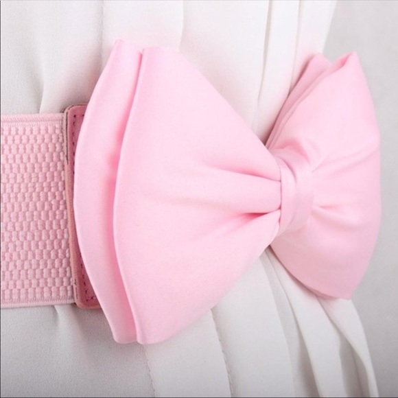 NWT Women’s Elastic Bow 🎀 Belts 2 colors left - Picture 4 of 6